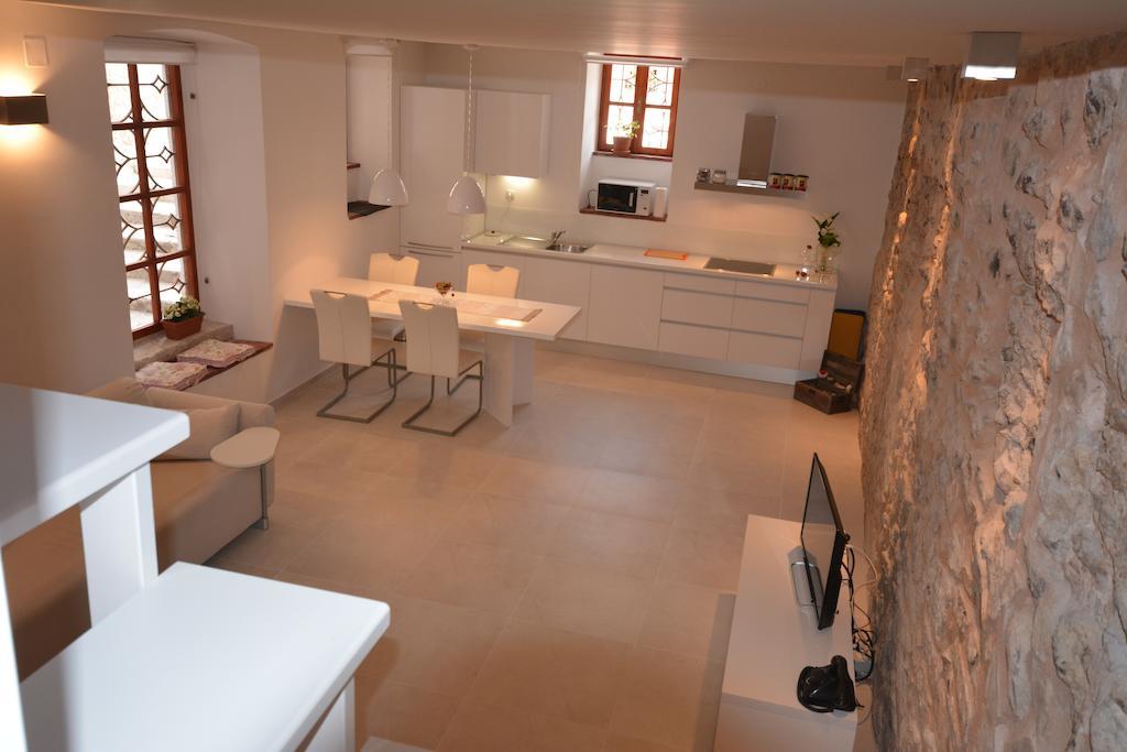Apartments Andrea Split Ruang foto